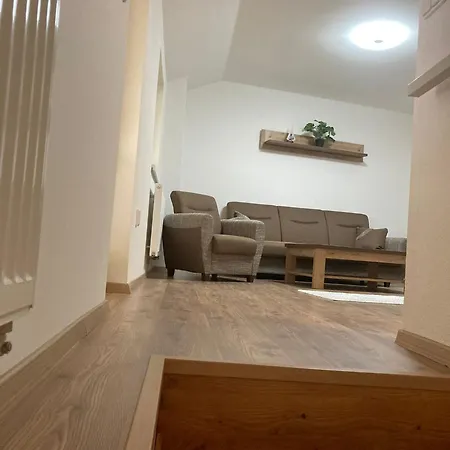 Nikola Králiky Apartamento Králíky